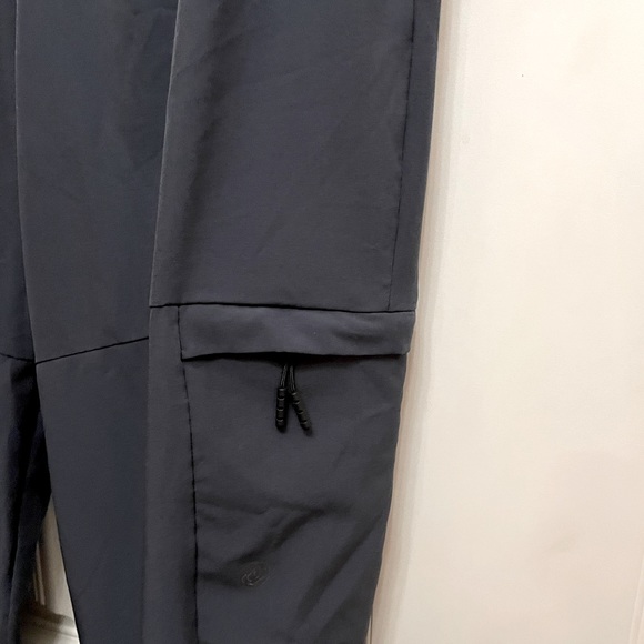 ❤️ 2 /$30 ❤️Apana Medium Black track pants with two Side Pockets Elast. cuffs - Picture 2 of 10